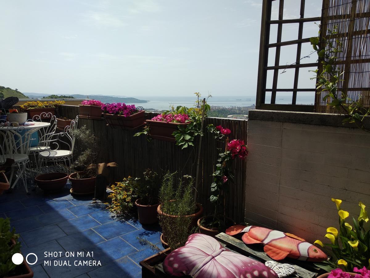 トリエステ Charme&Chic Bed & Breakfast エクステリア 写真
